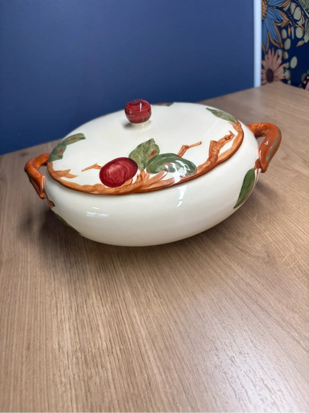 Vintage Franciscan Apple Covered Serving Dish